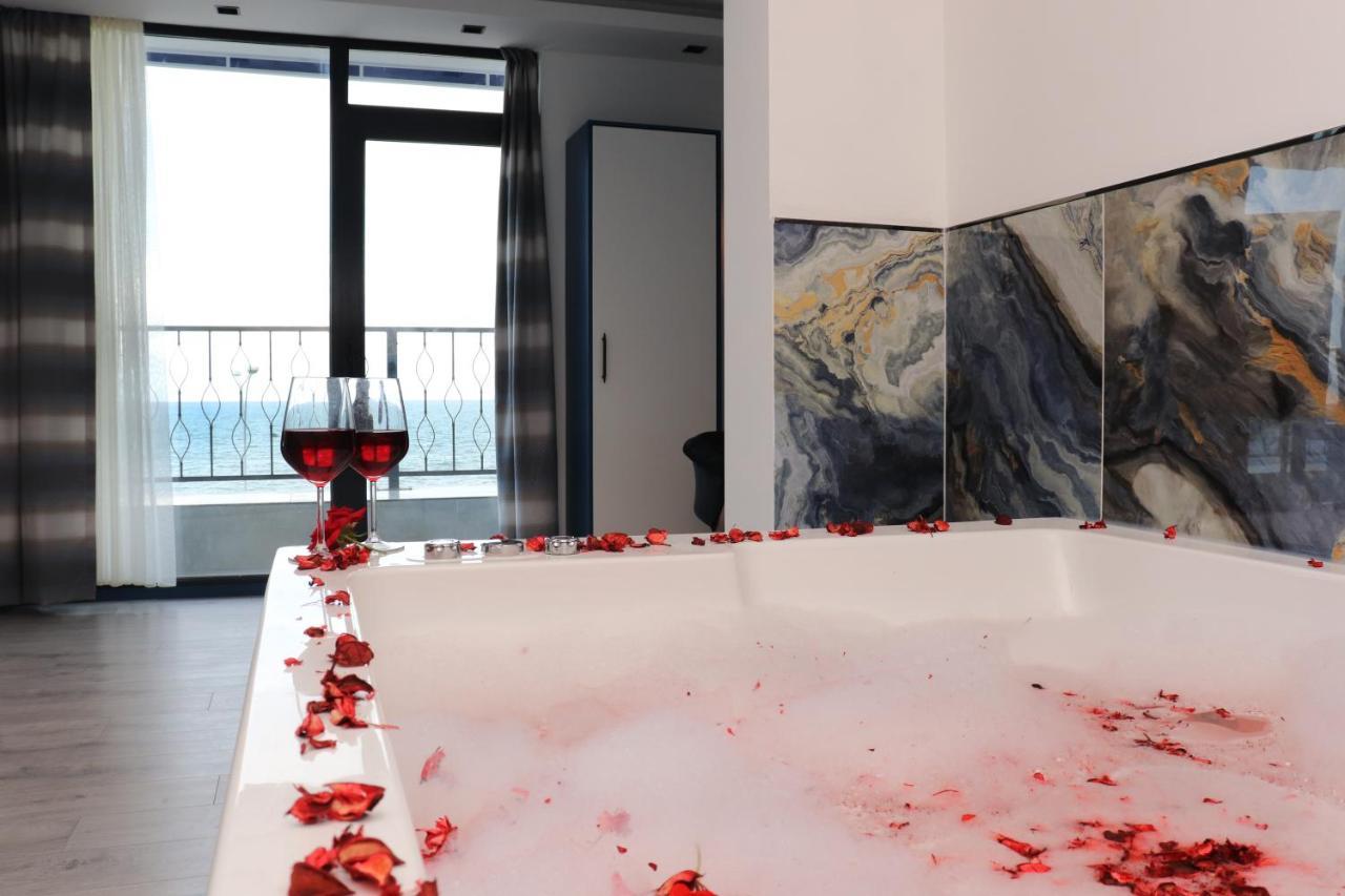 Blue Ay Boutique Hotel أتاكوم المظهر الخارجي الصورة